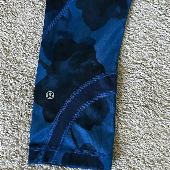 Lululemon Athletica Leggings - Picture 6 of 8